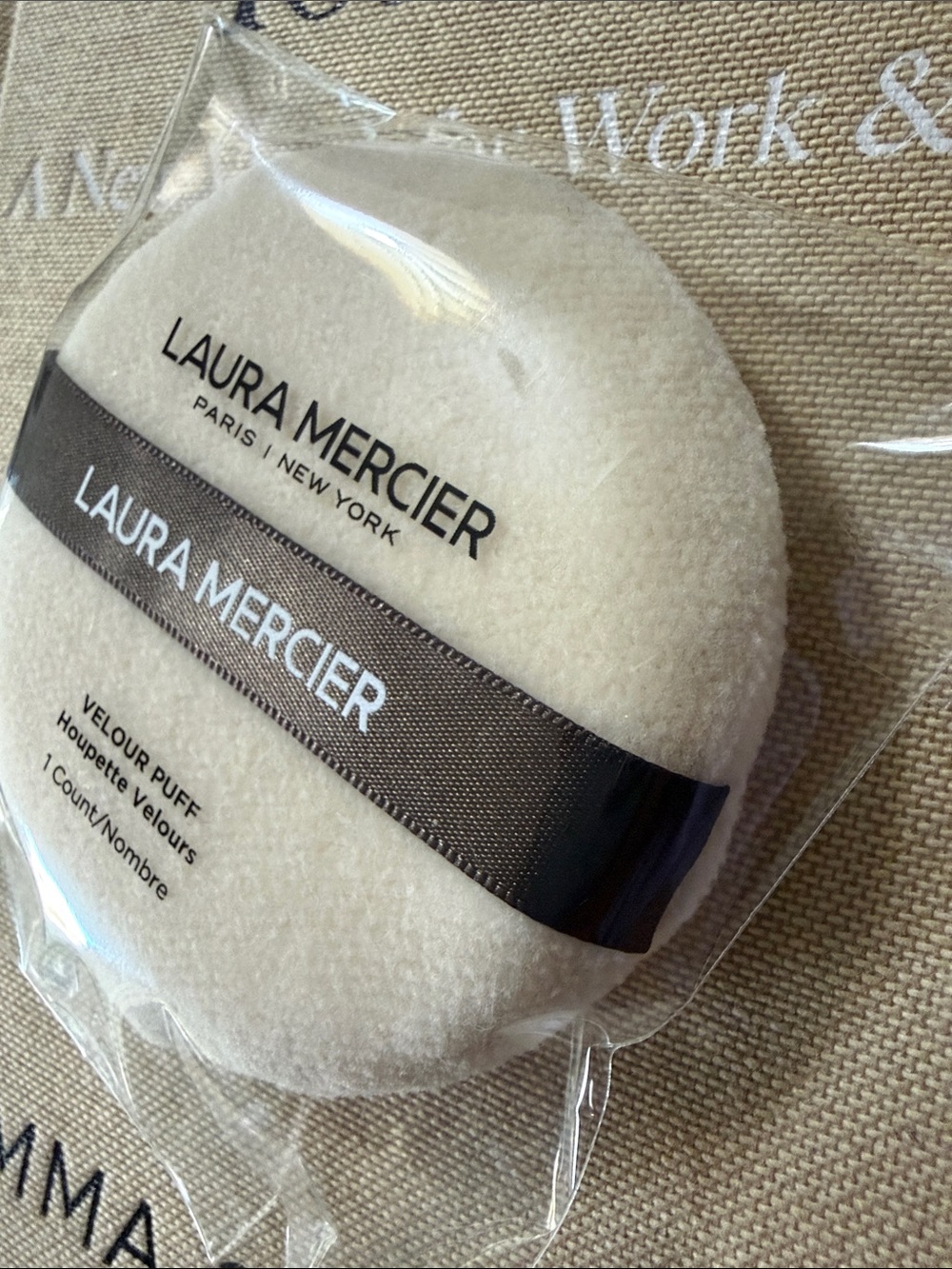 Laura Mercier Velour Puff